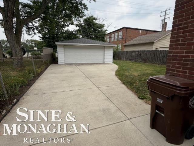 1555 Anita Avenue – photo 2