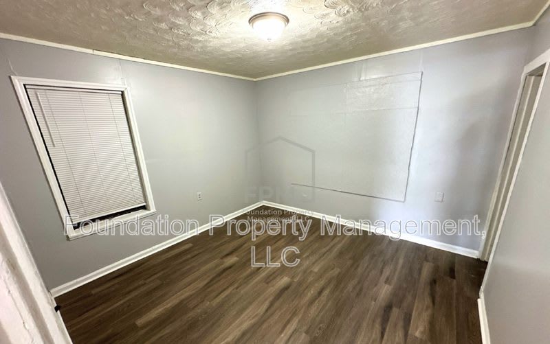 3257 Macon Rd – photo 5
