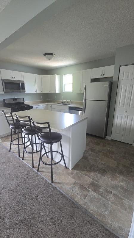 312 West 5th Street – photo 2