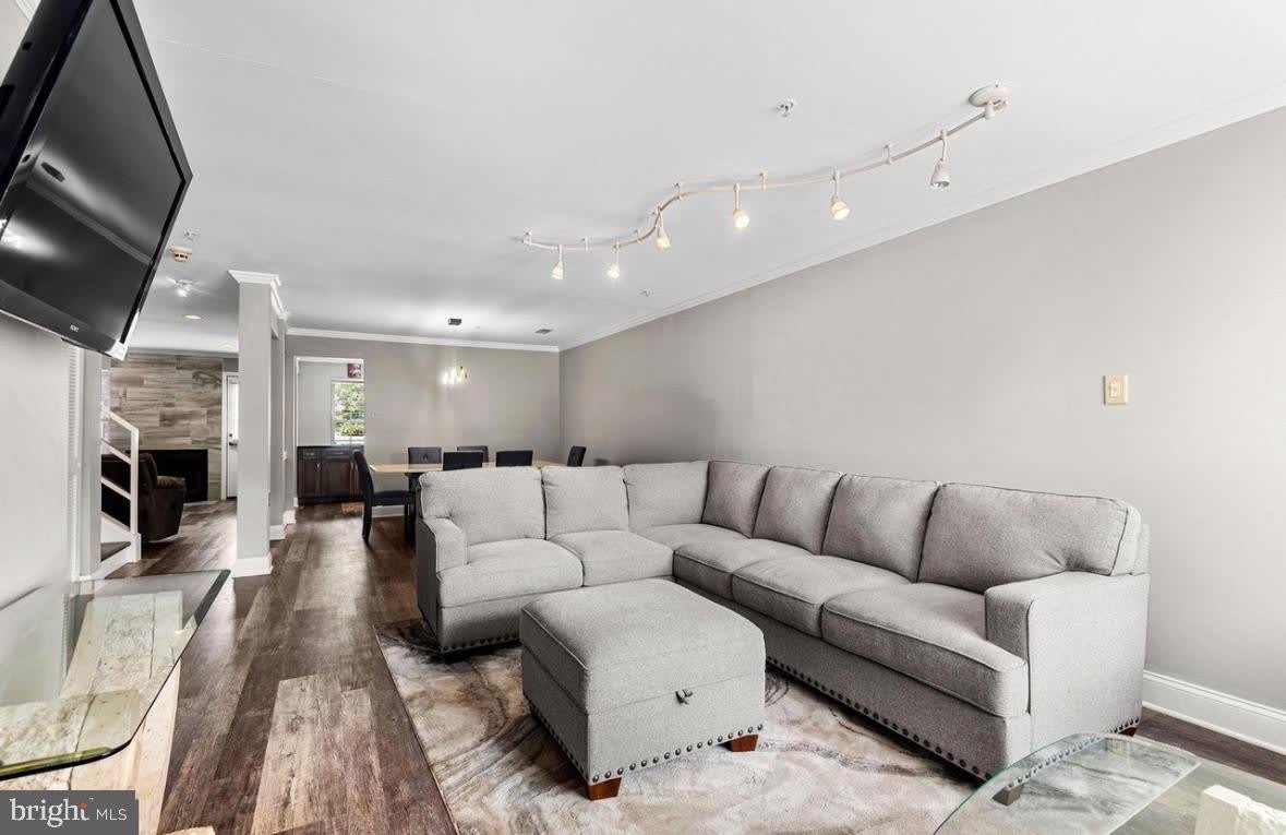 1654 ROCKCRESS Drive – photo 3