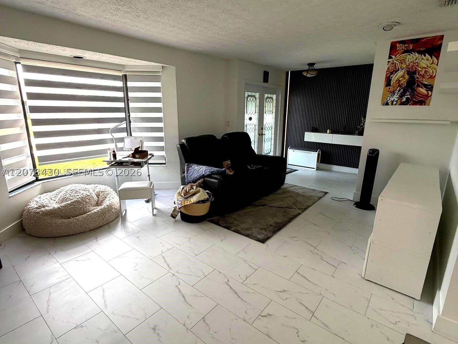 209 SW 42ND ST – photo 5