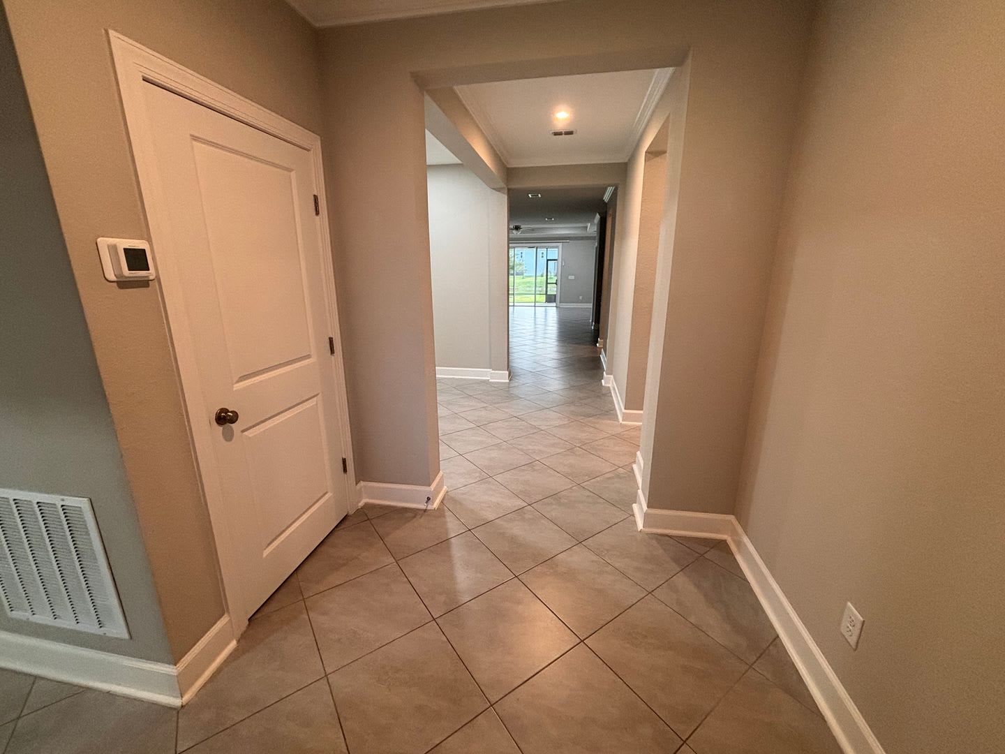 4 Bedroom 3 Bathroom Home In Grand Oaks In Unit Laundry Double Garage Screened Lanai Small Pets Welcome Over 2 300 Sq Ft – photo 3