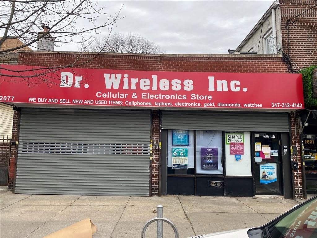2077 E 19Th Street – photo 1