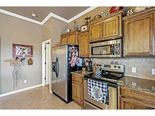 Gated Community- Edmond Schools-Built in 2008-Storm Shelter – photo 3