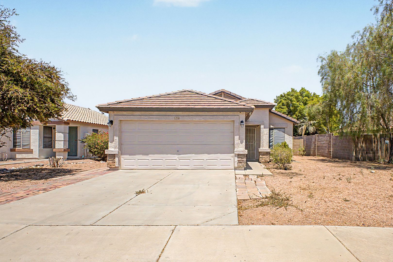 Nice 3 Bedroom 2 Bath Home – photo 1