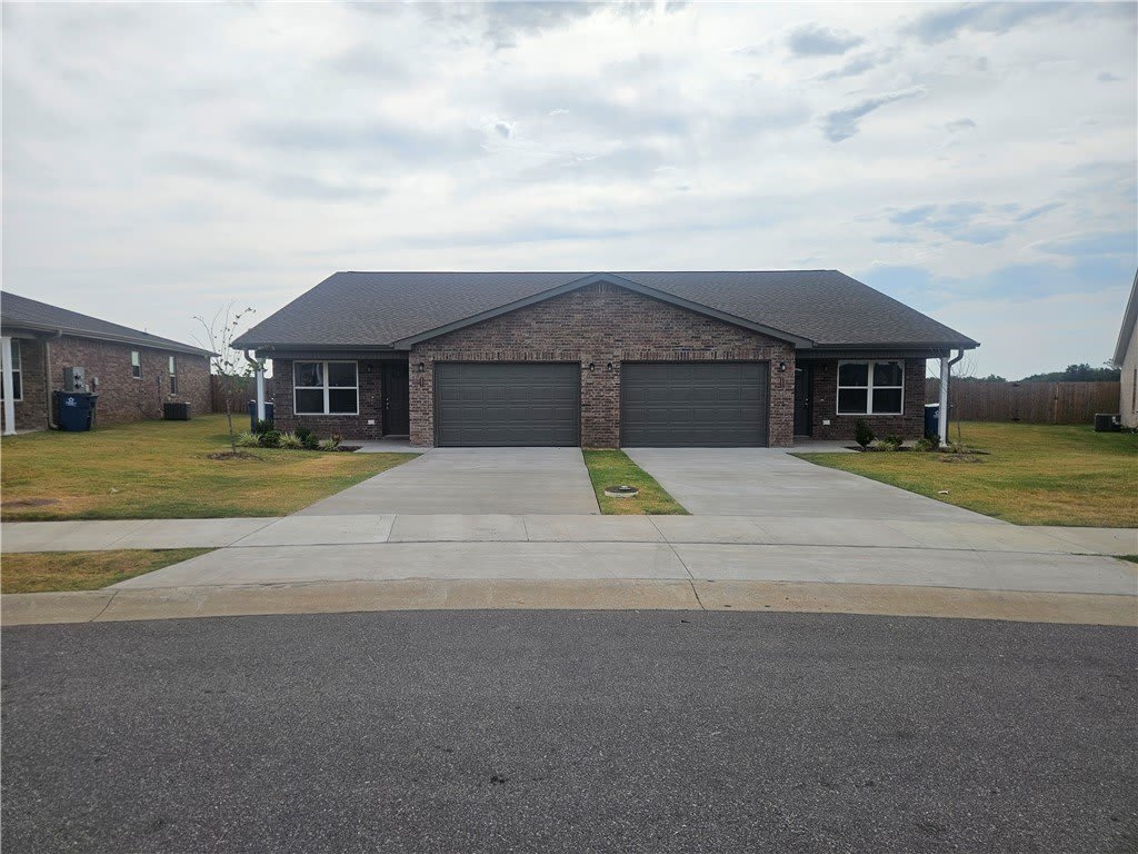 6802 NW Trevy Street – photo 3