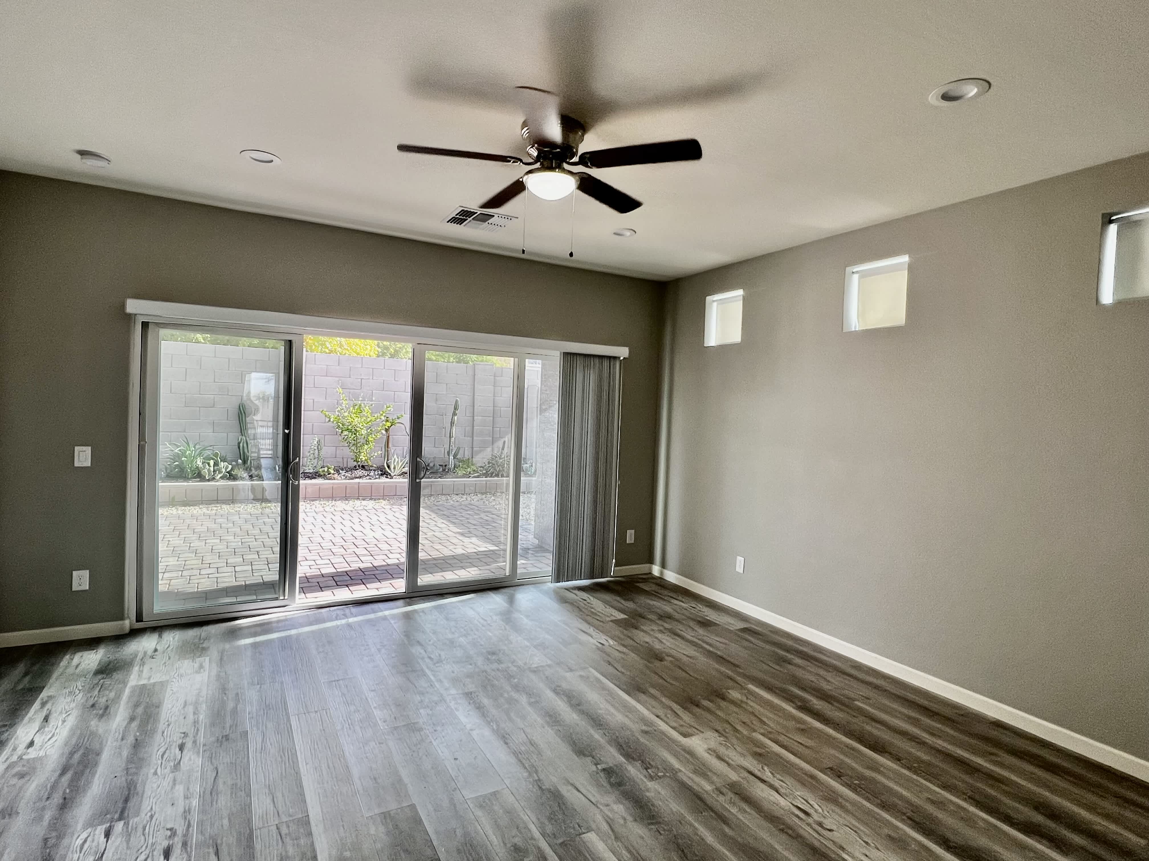 8017 S 6Th Dr – photo 3