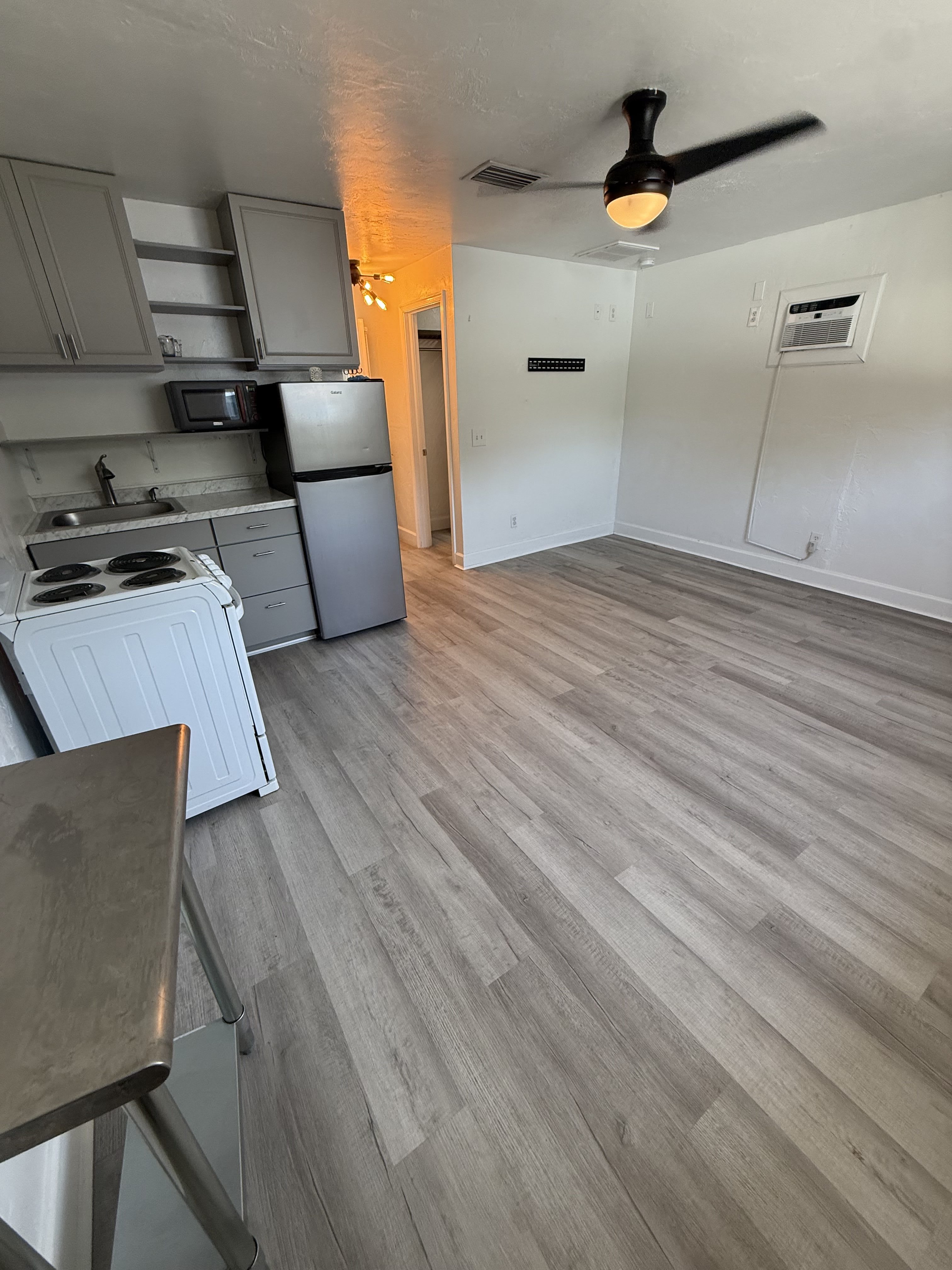 1312 Highlands Dr – photo 4