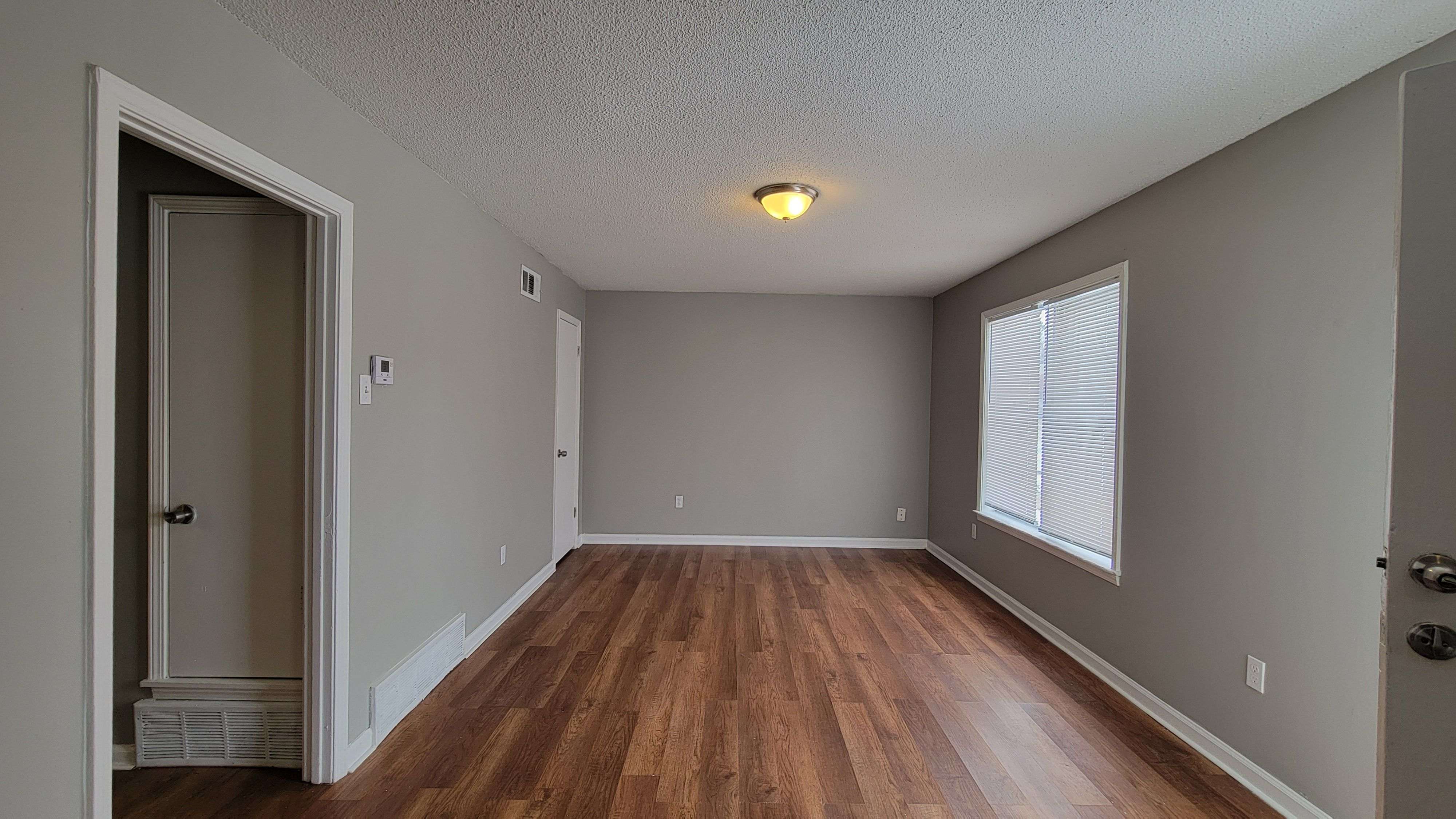 2927 Gruber Dr – photo 2