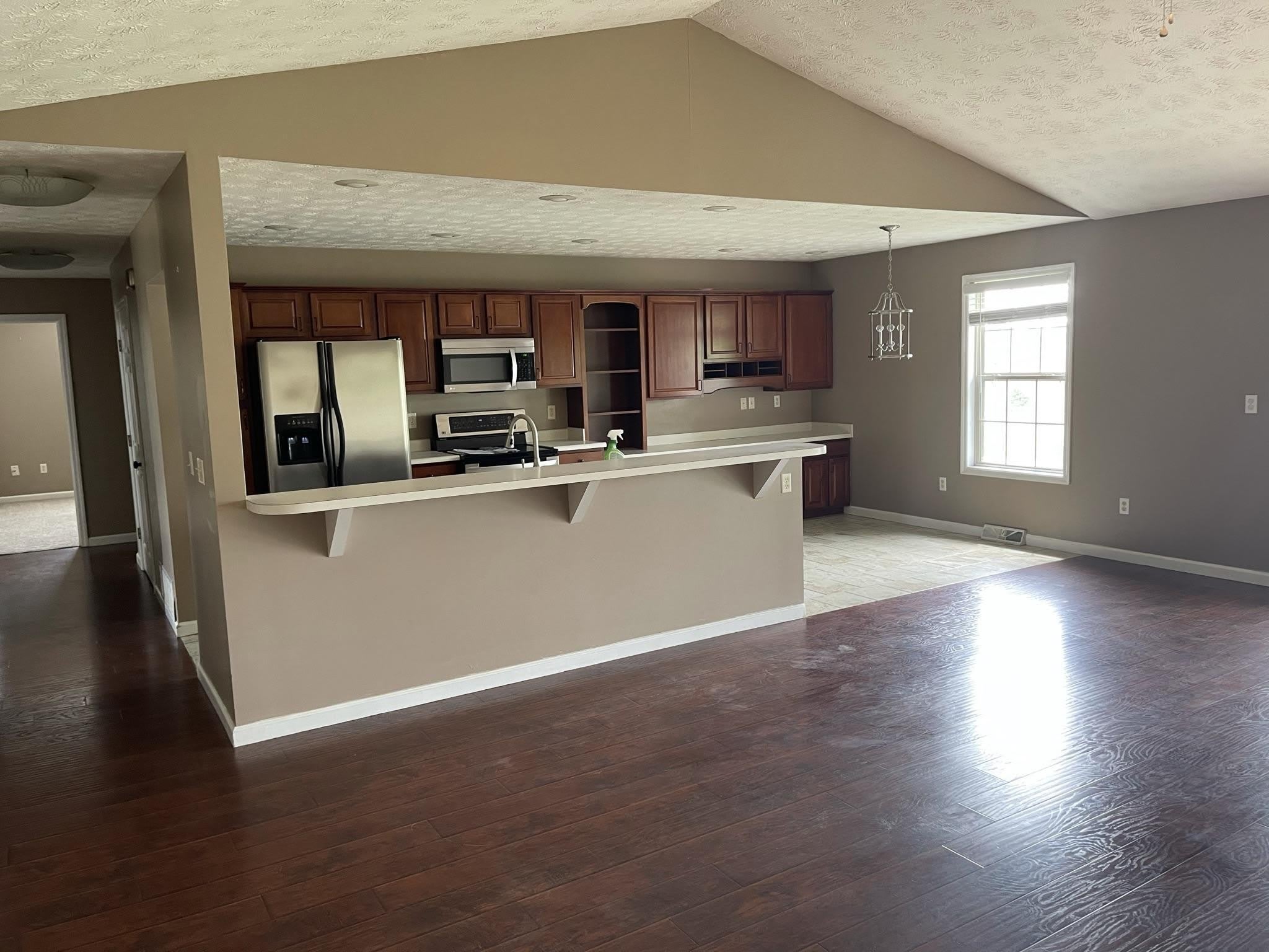 1024 Heathcliff Drive – photo 3