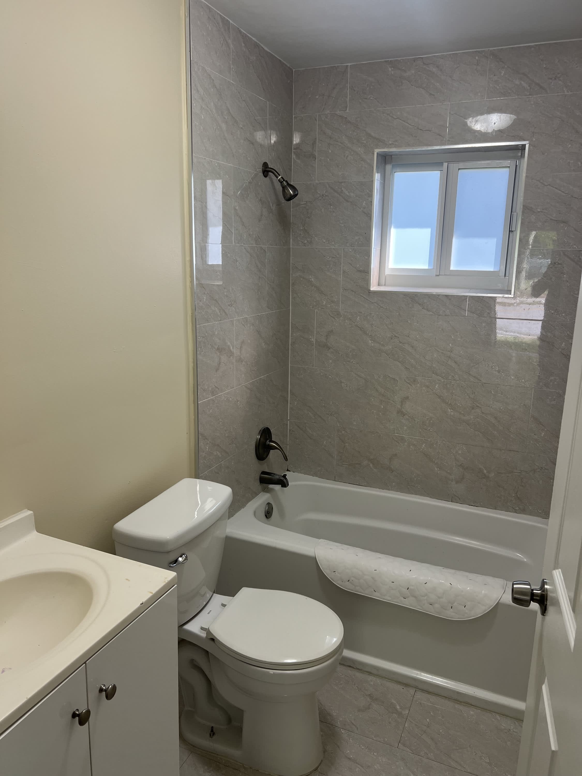 11611 Southwest 215th Street – photo 3