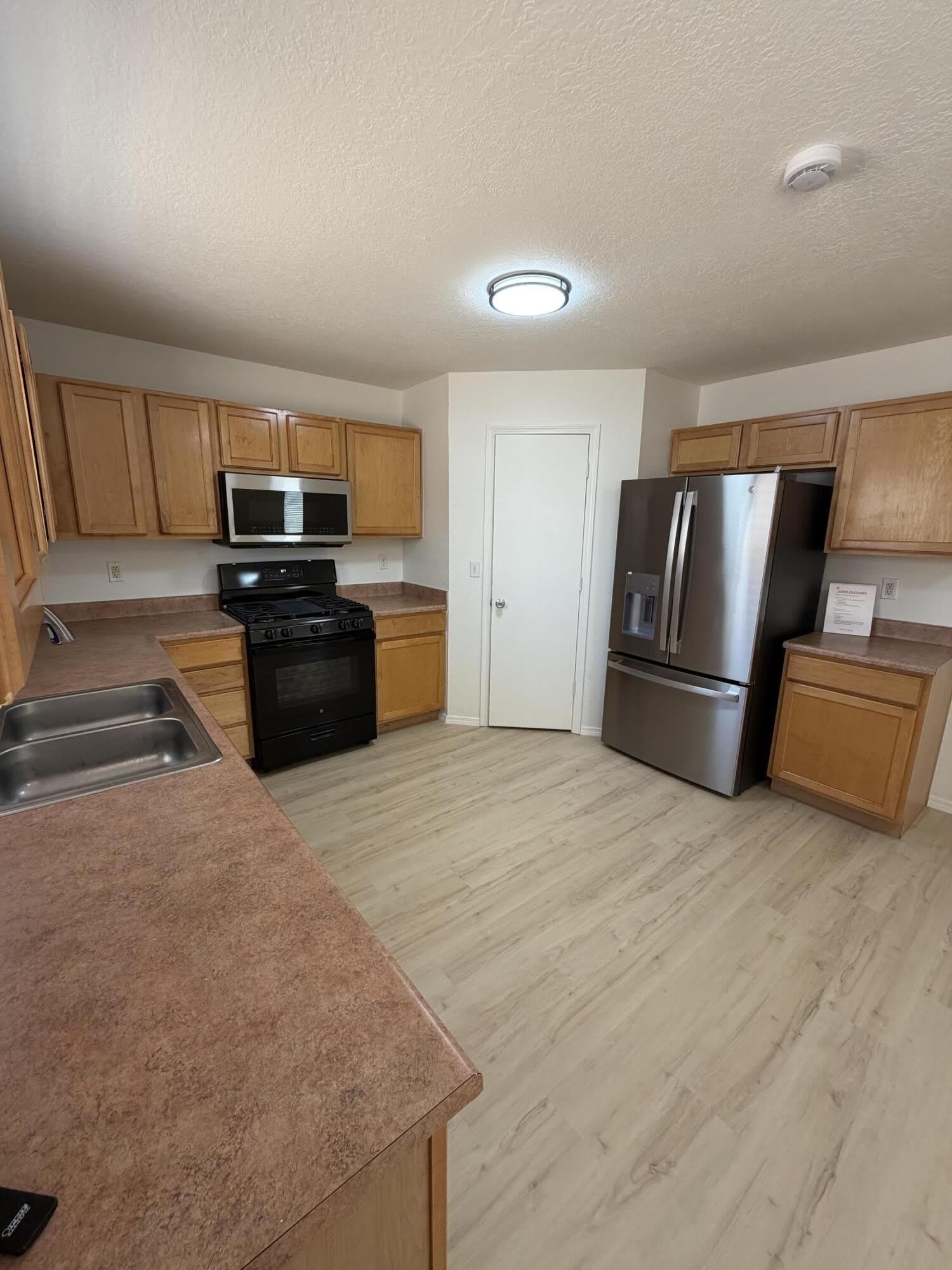 515 Deschutes Street SE – photo 5