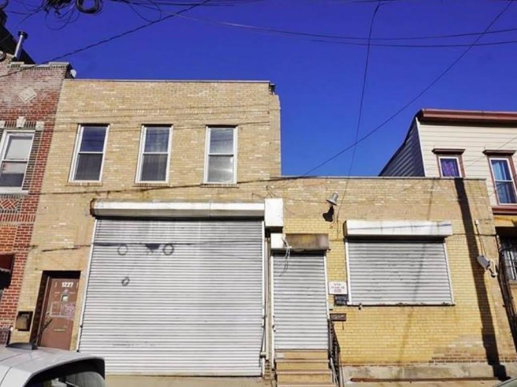 1227 60Th Street – photo 1