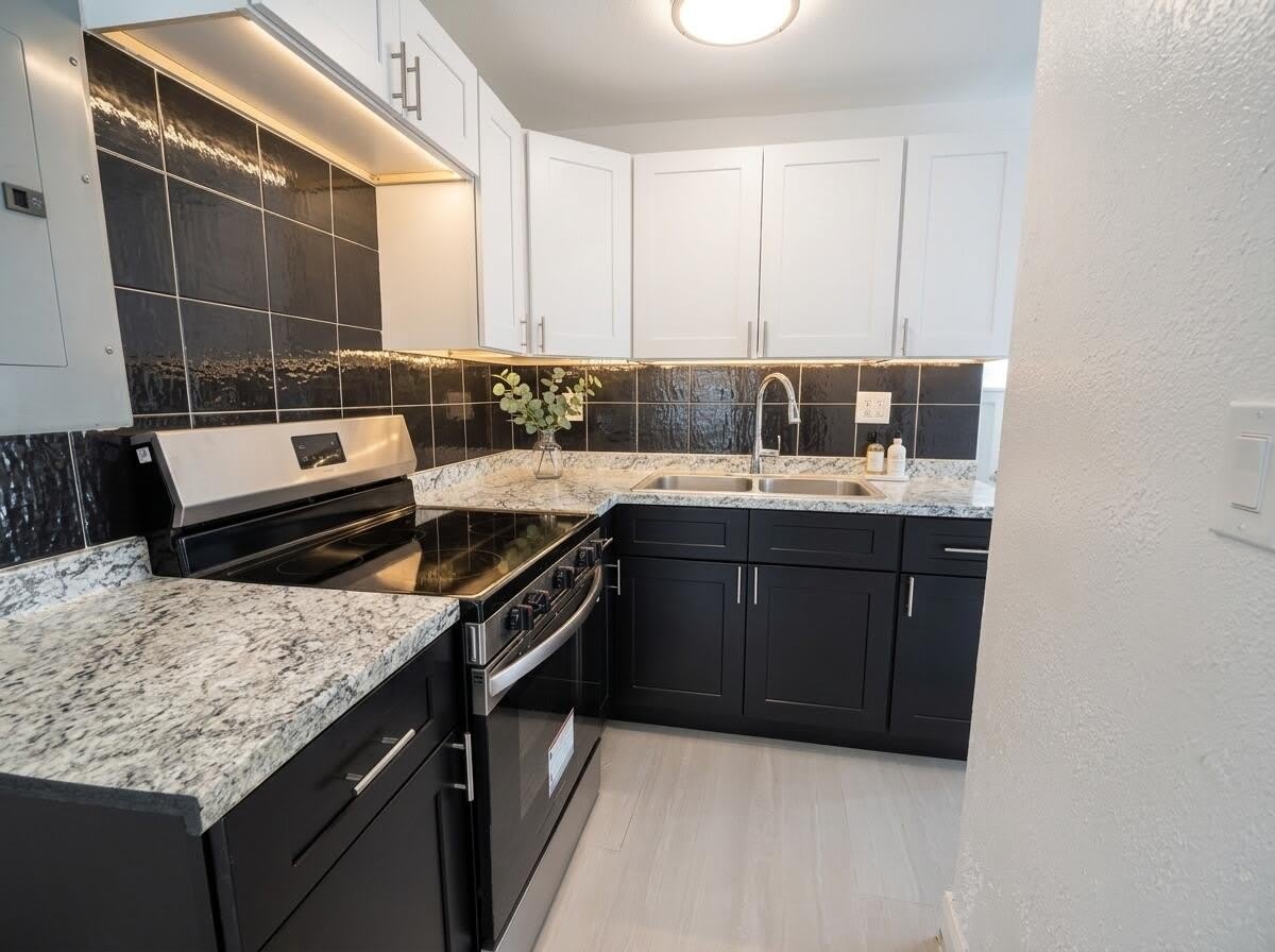 825 Truman Street – photo 1