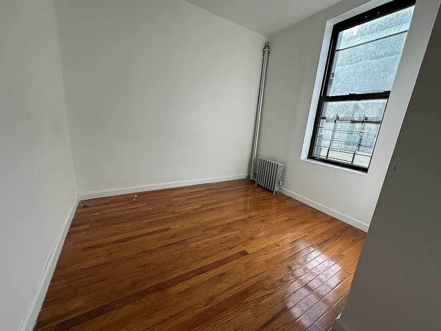 124 Sherman Avenue – photo 3