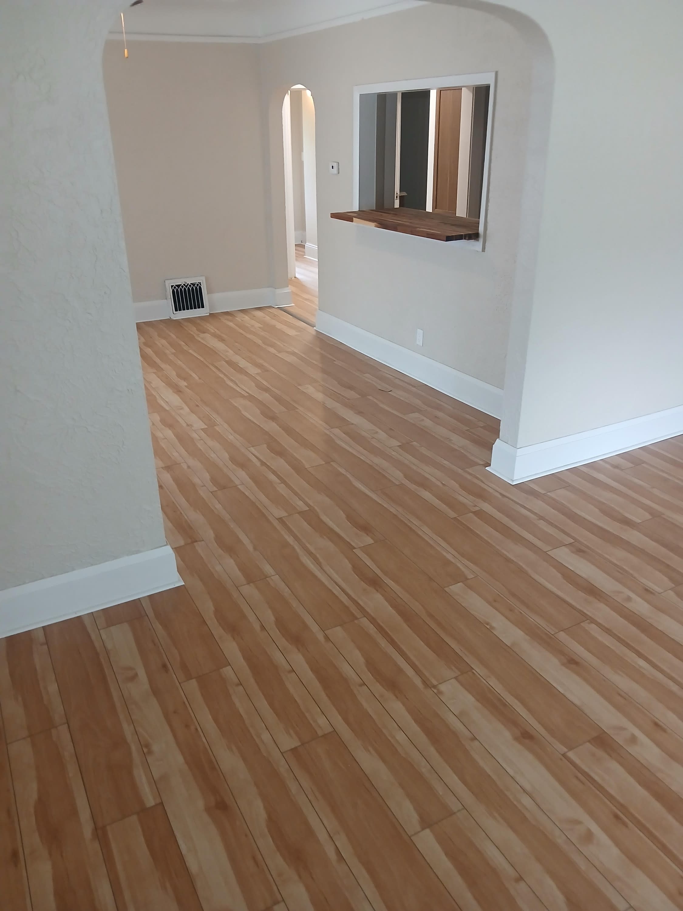 937 Howard Street – photo 2