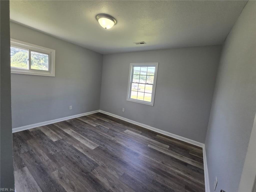 201 beechdale Road – photo 5