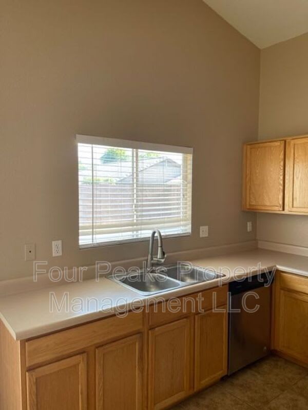 11531 E. Covina St. (MI) – photo 5