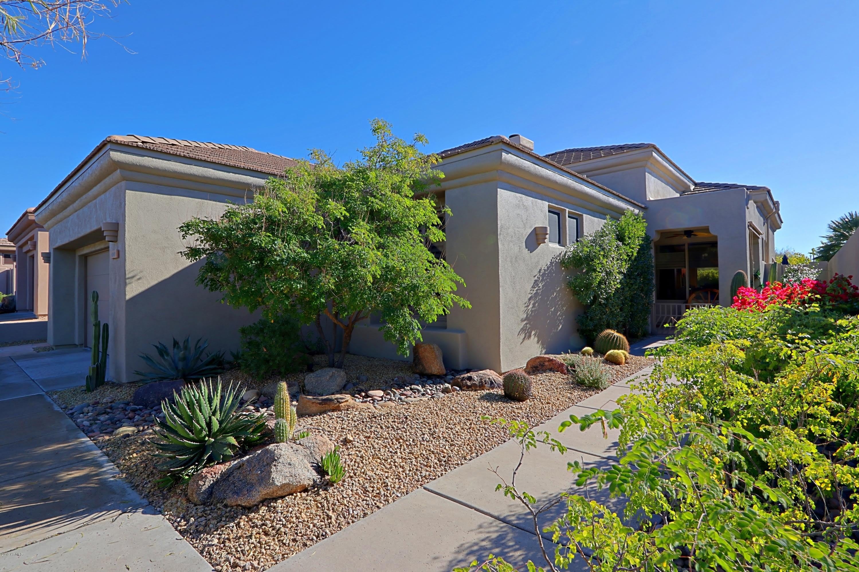 6747 E EAGLE FEATHER Road – photo 1