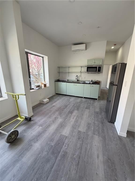 536 Smith Street – photo 2