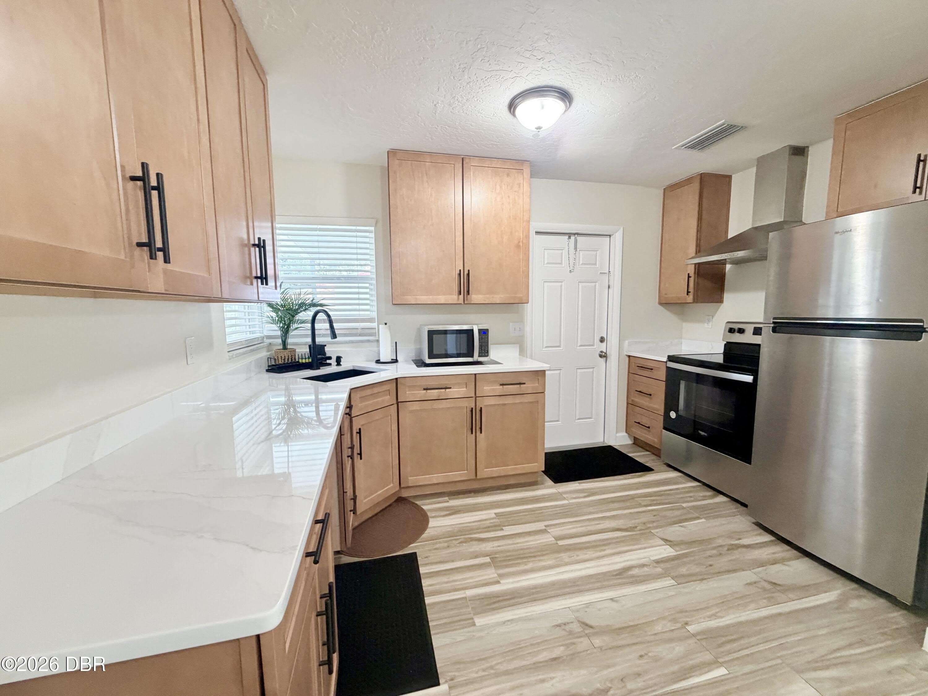 1650 Hastings Drive – photo 4