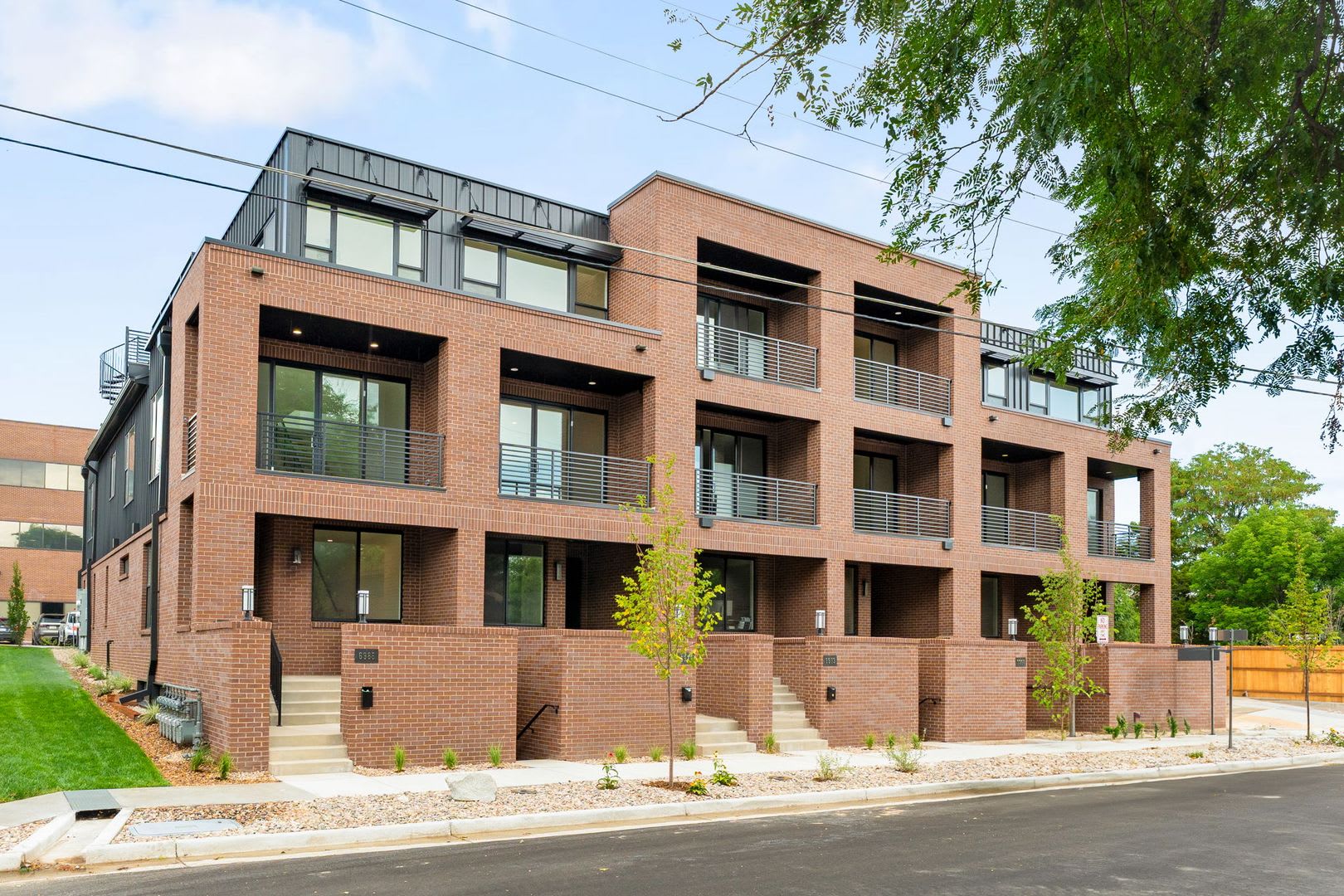 Brand-New 4BD, 4.5BA Wheat Ridge Townhome with Optional Private Studio – photo 1