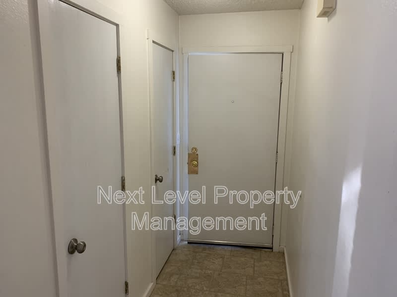 171 Rosewood Drive – photo 2