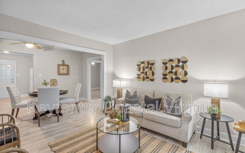 509 Ryland St. – photo 2