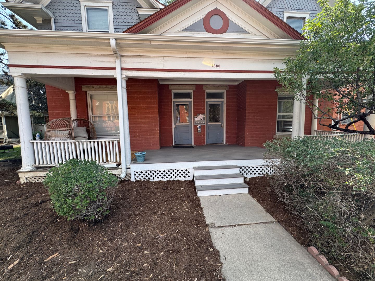 Governor's Row – photo 1