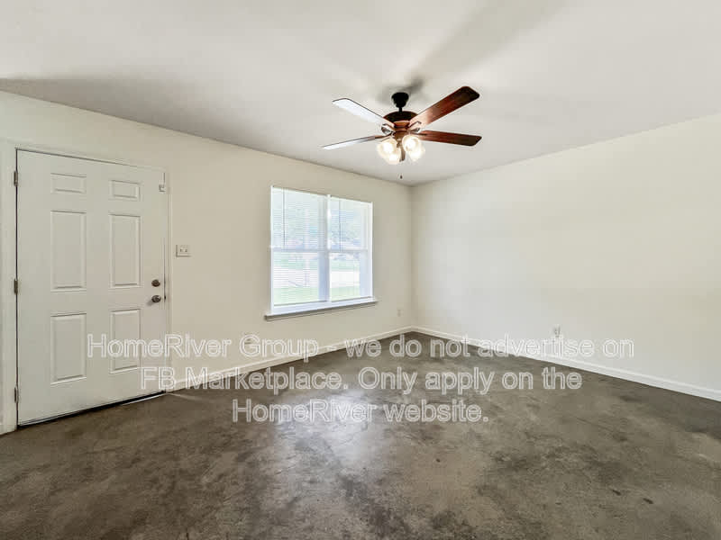 3848 Ajanders Dr – photo 2