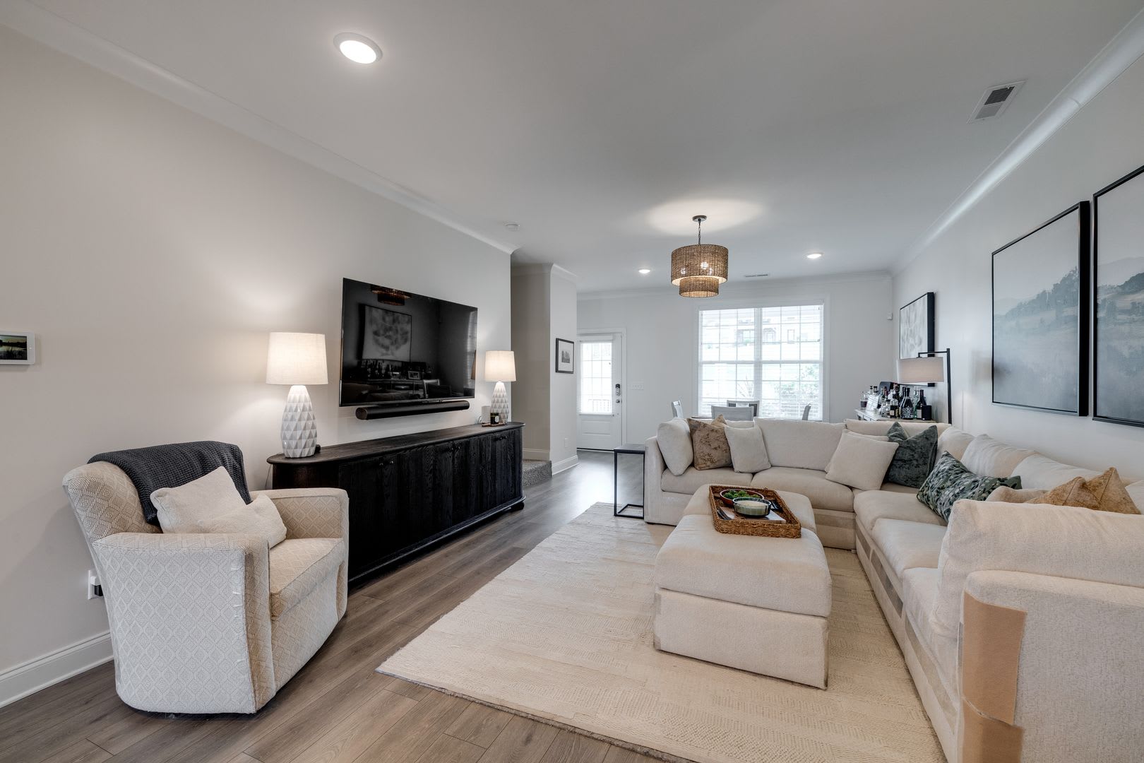 Townhome For Lease – photo 1