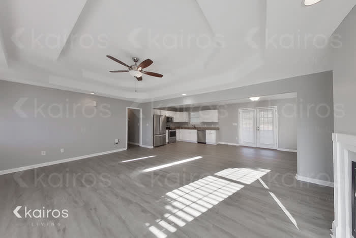 334 Amanda Drive – photo 4