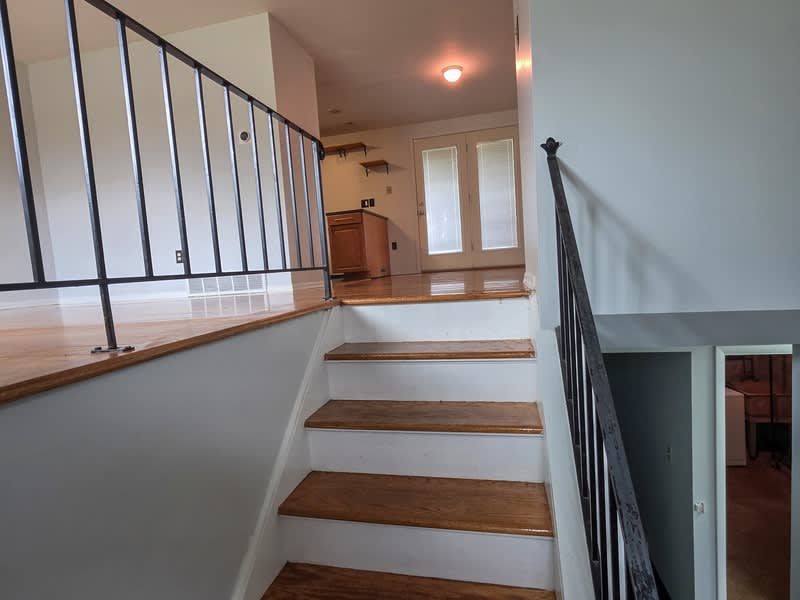 408 Hazelnut Drive – photo 4