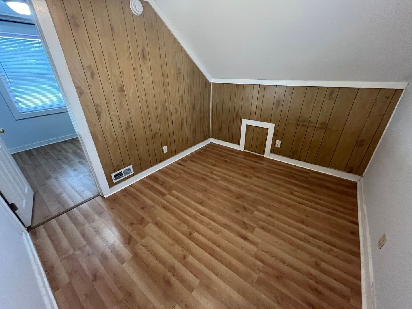 1 Bedroom W/ Loft Area – photo 2