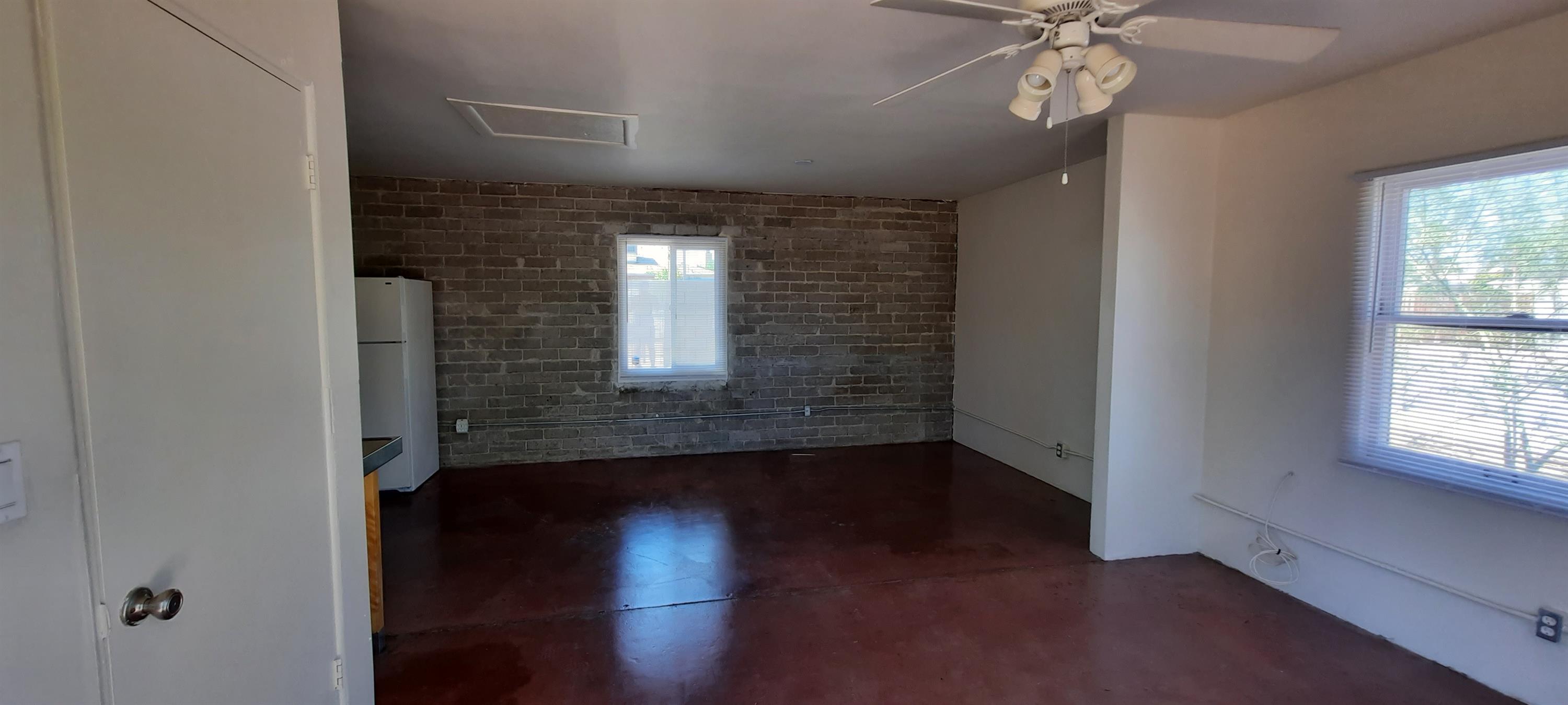 1401 E Hubbell St Guest House – photo 4