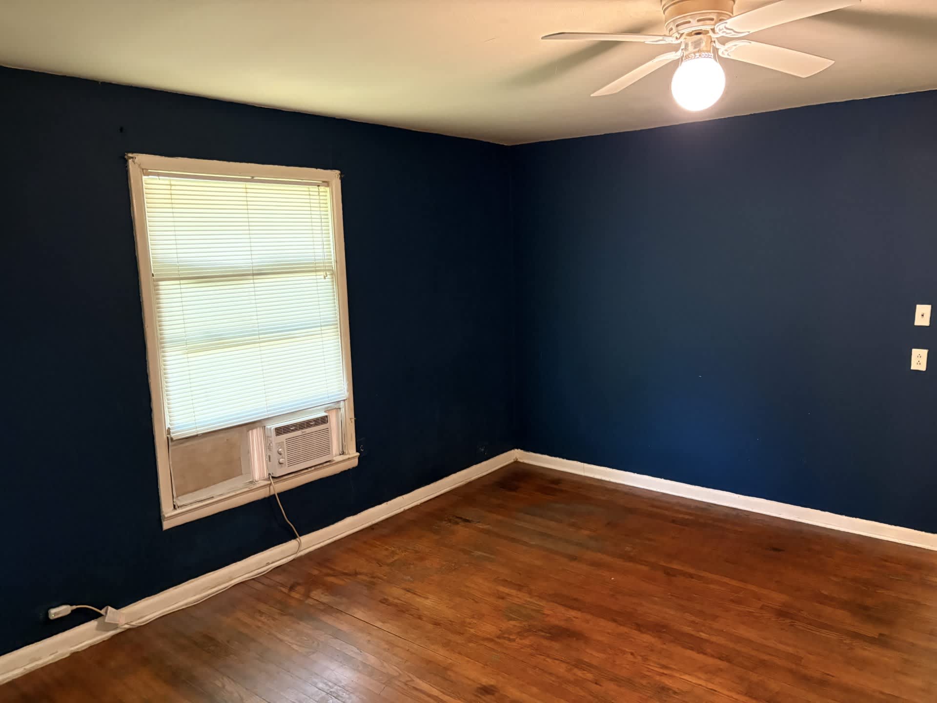 1014 W B St – photo 3
