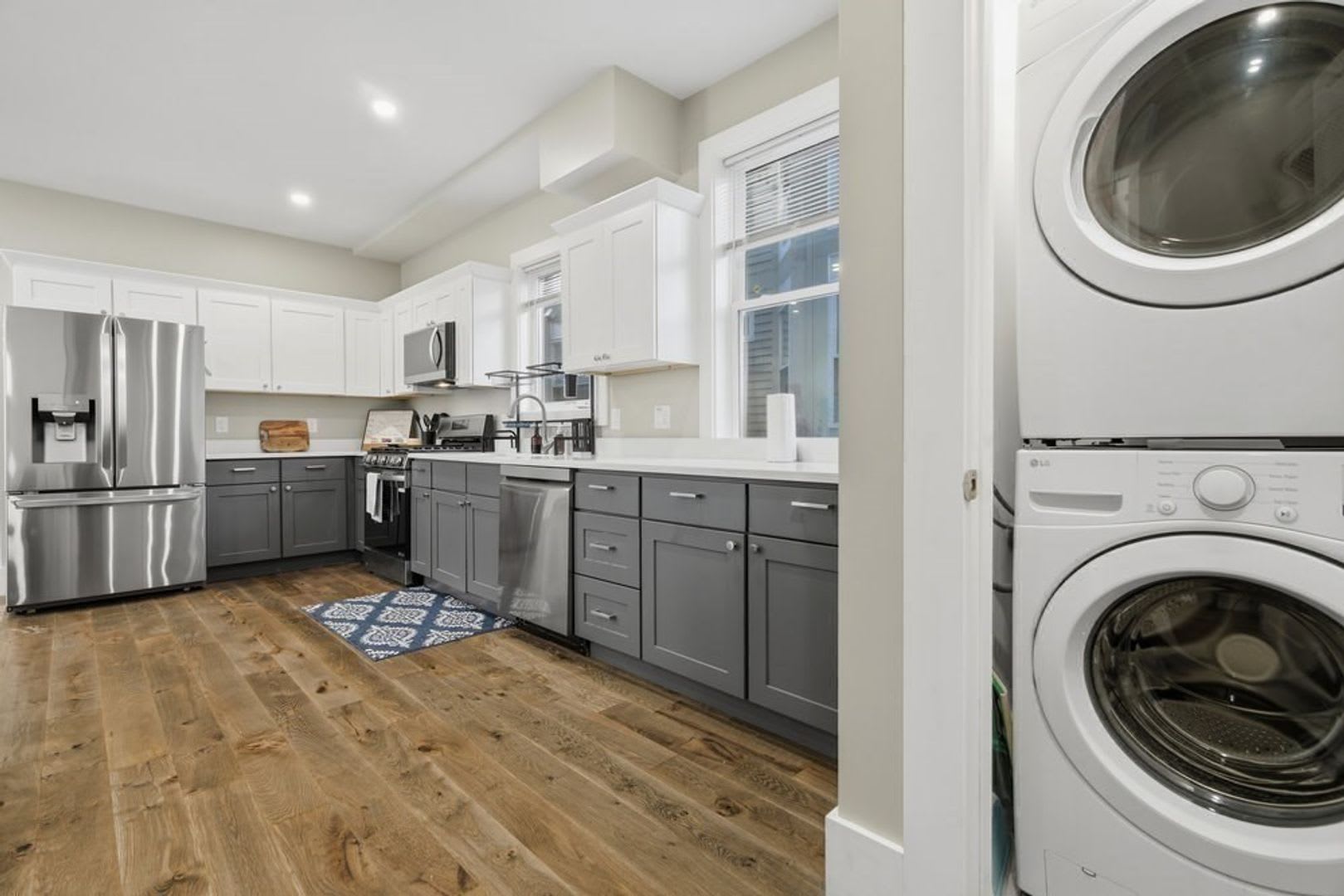 Giant 6 Bed in Mission Hill 9/1/26 – photo 1