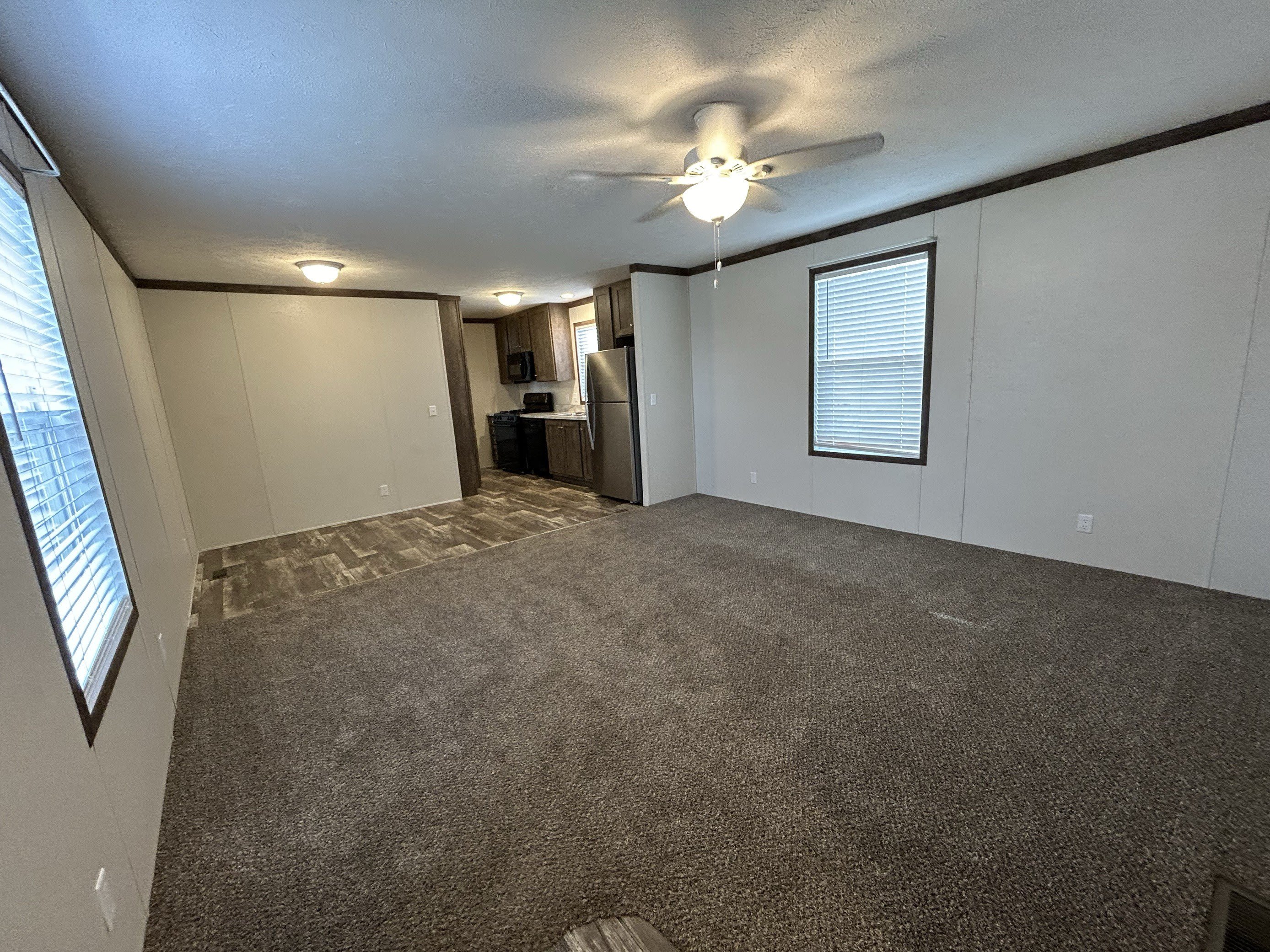 667 Oregon – photo 3