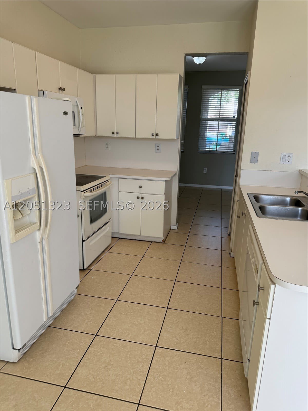 944 SW 154th Path – photo 3