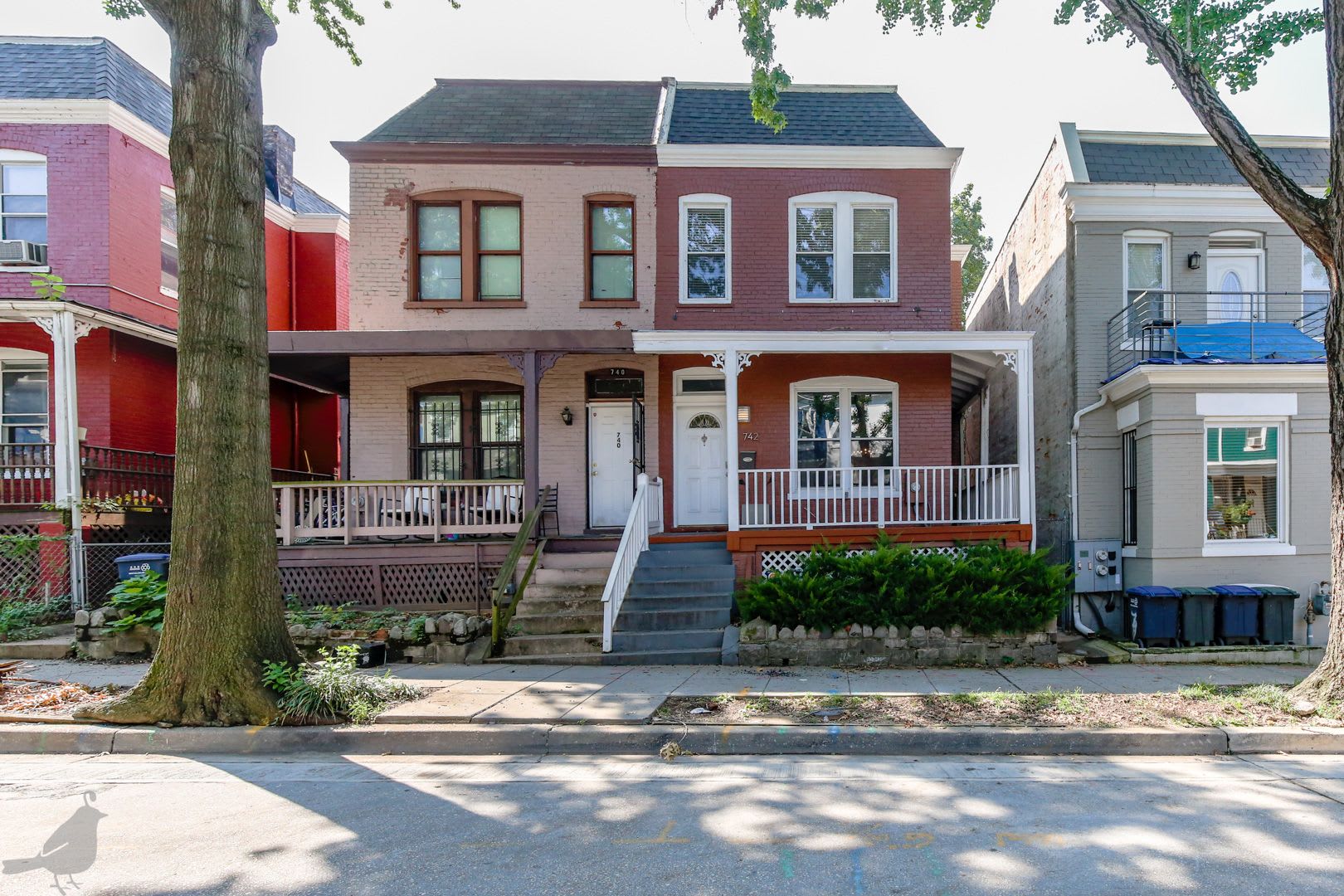Classic 3 Bedroom Rowhome In Columbia Heights – photo 2