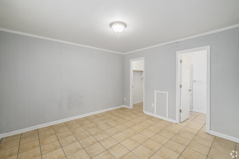 6741 Richmond Hwy – photo 2