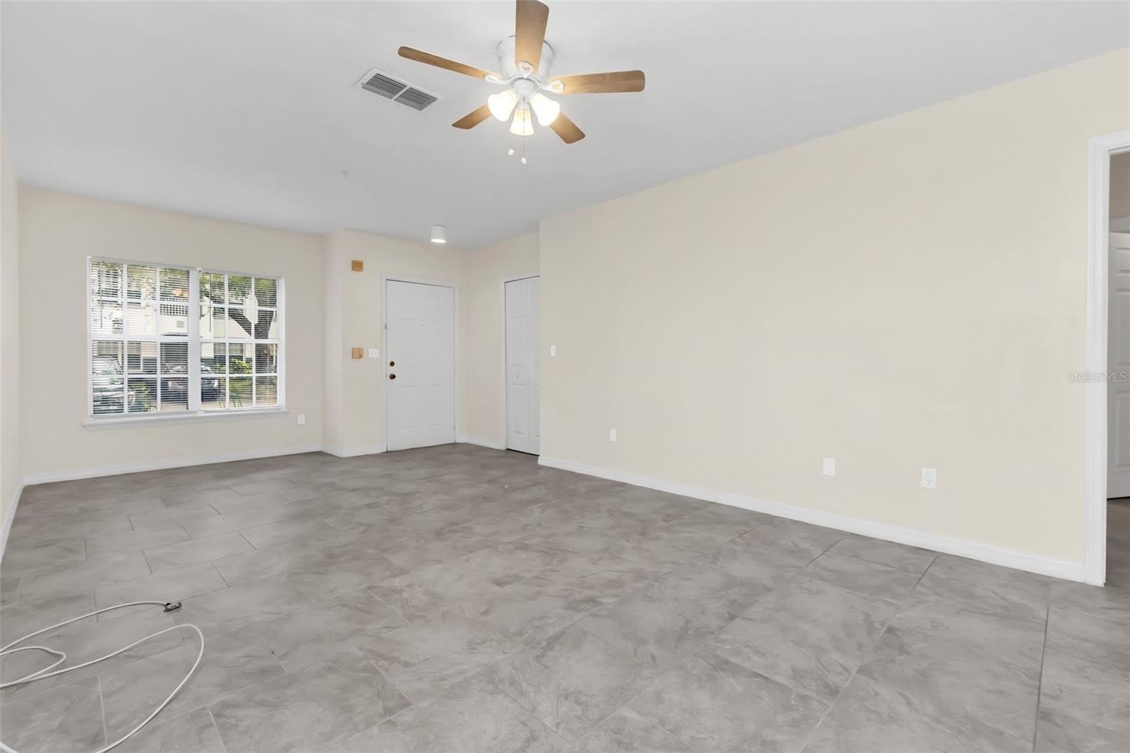 4328 S KIRKMAN Road – photo 3