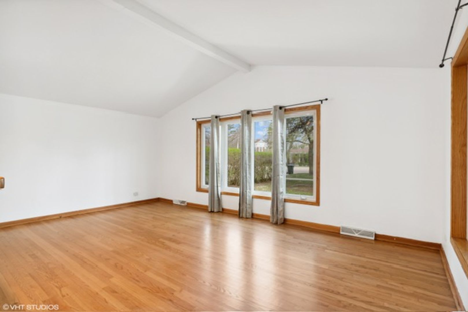 403 E Lake Ave Glenview Il 60025 – photo 5