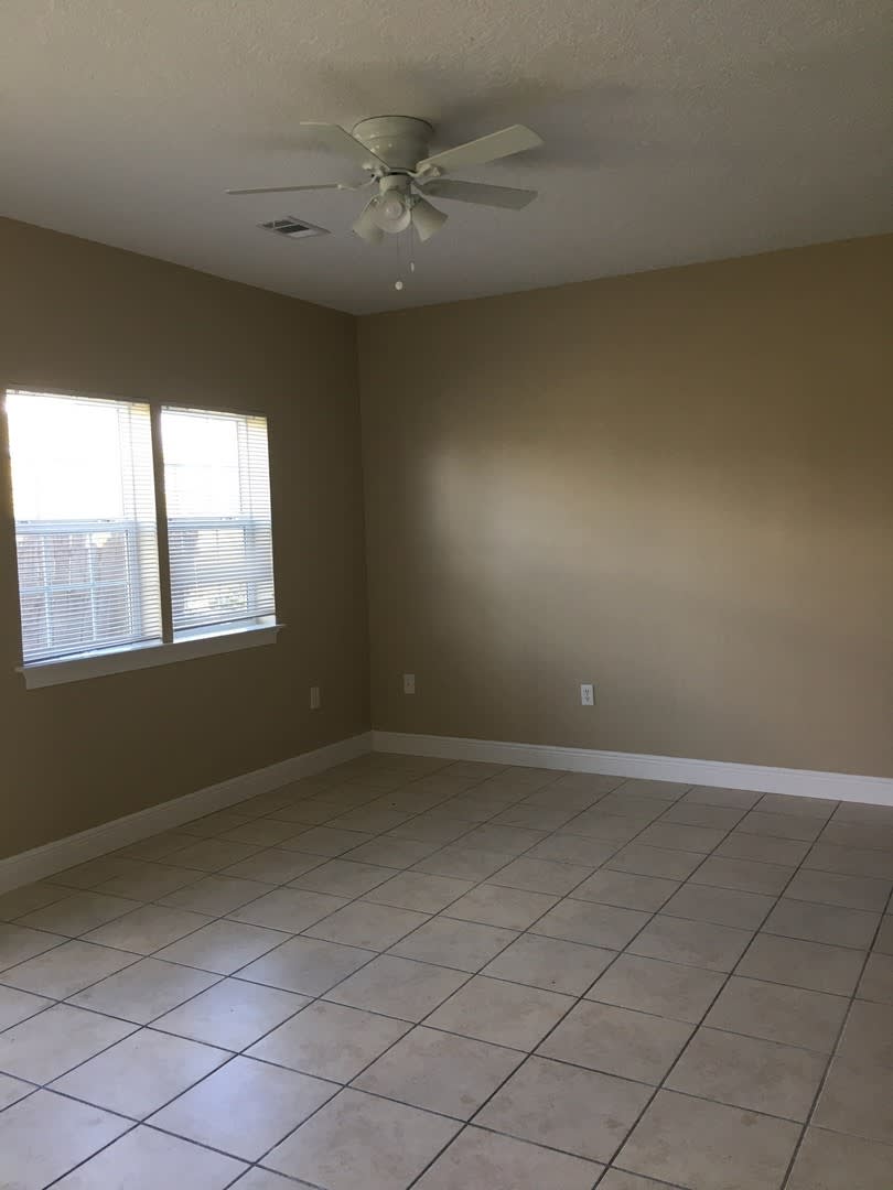 Great Townhome w/Easy Access to Shopping, Dining & Tyndall AFB! – photo 5