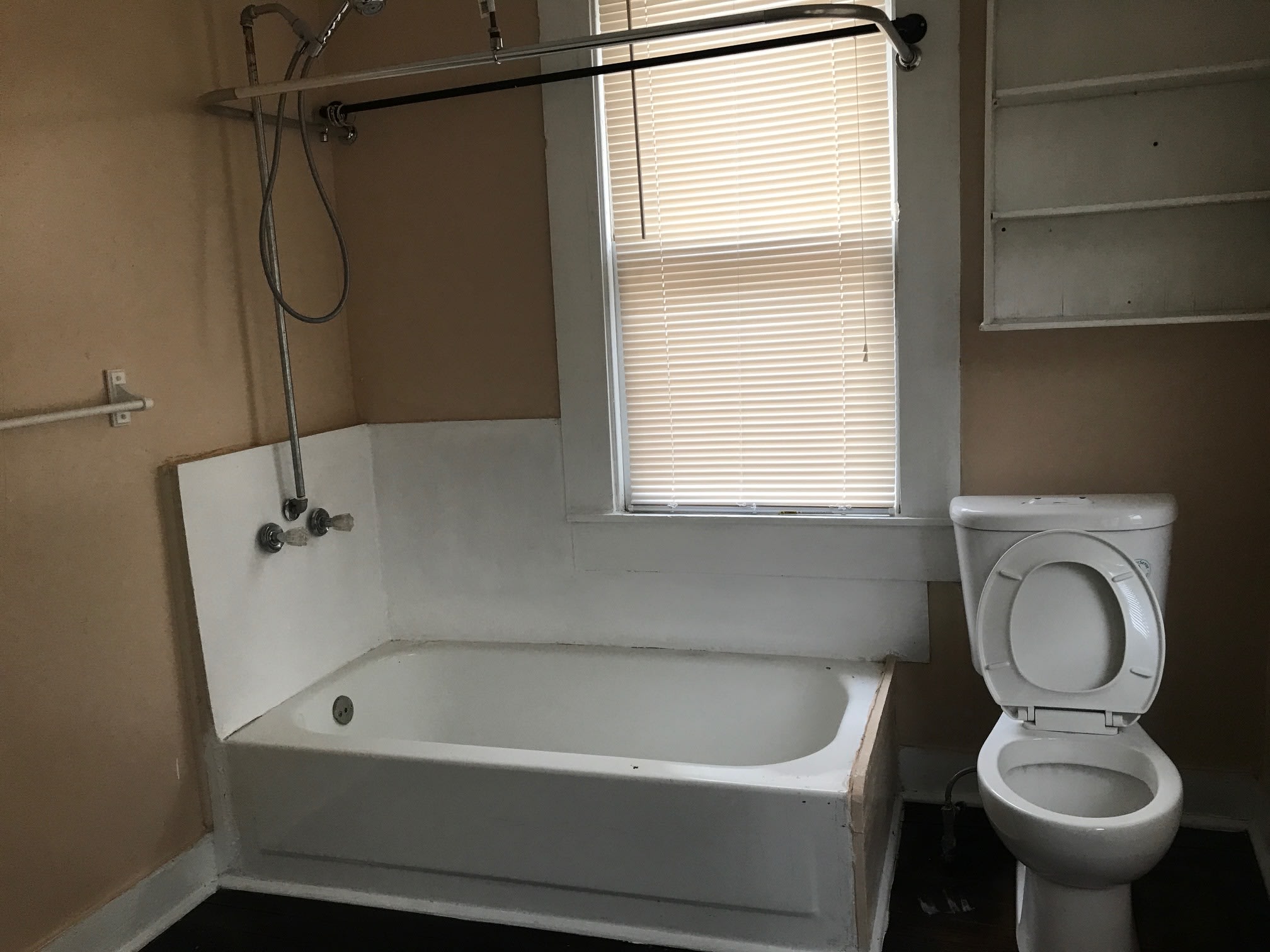 121 Daniel St – photo 3