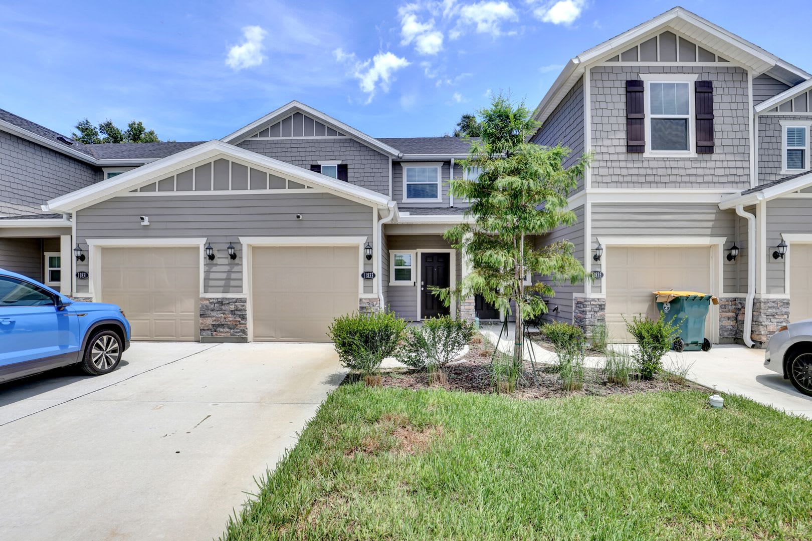 Like new 2 bedroom/ 2.5 bathroom townhome in Mandarin! – photo 2