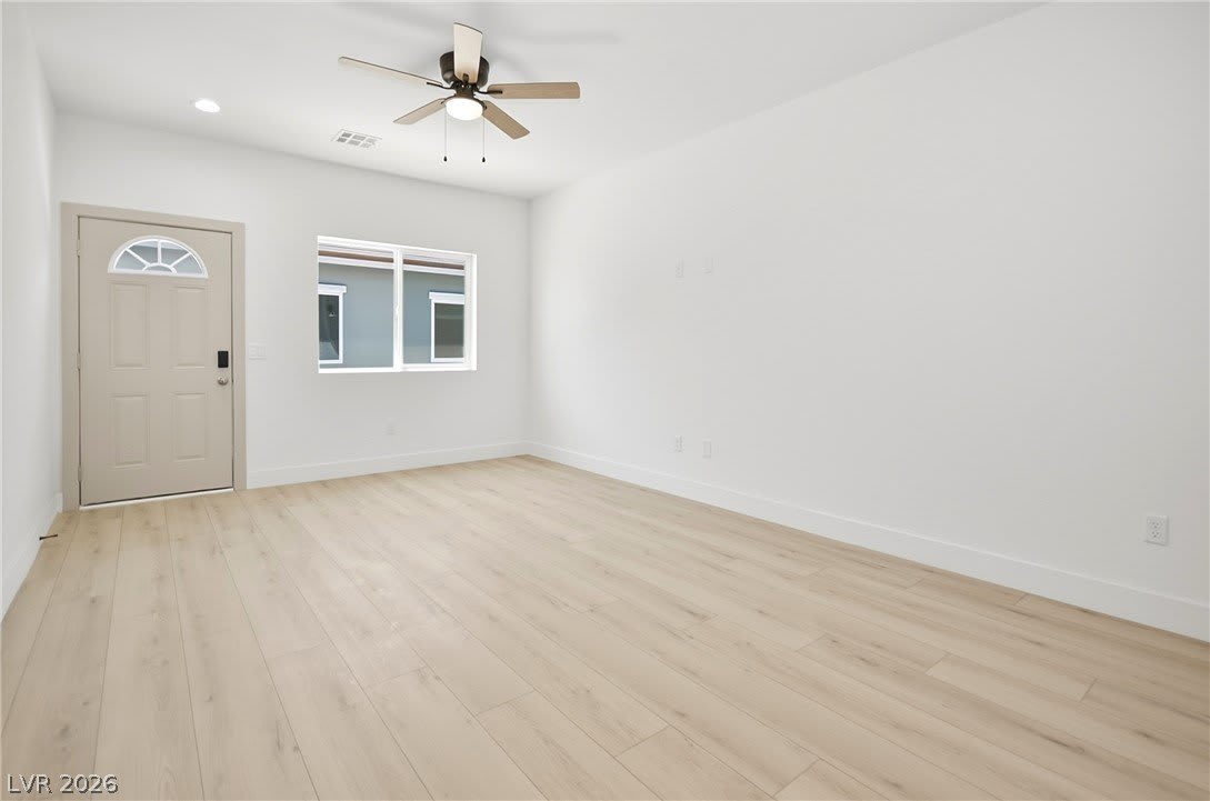 2001 S Dandelion Street – photo 2