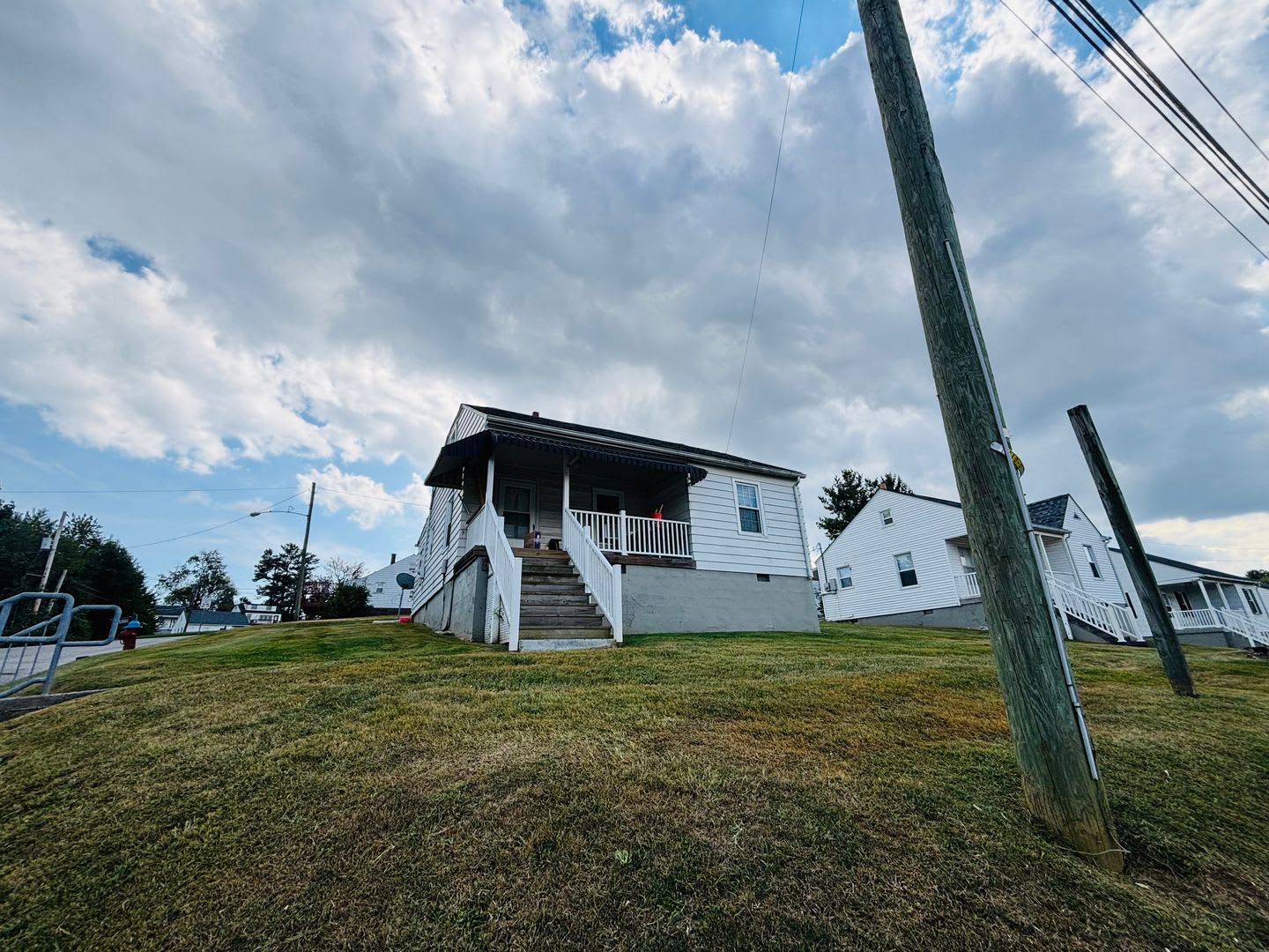 2 Bedroom, 1 Bath House – photo 3