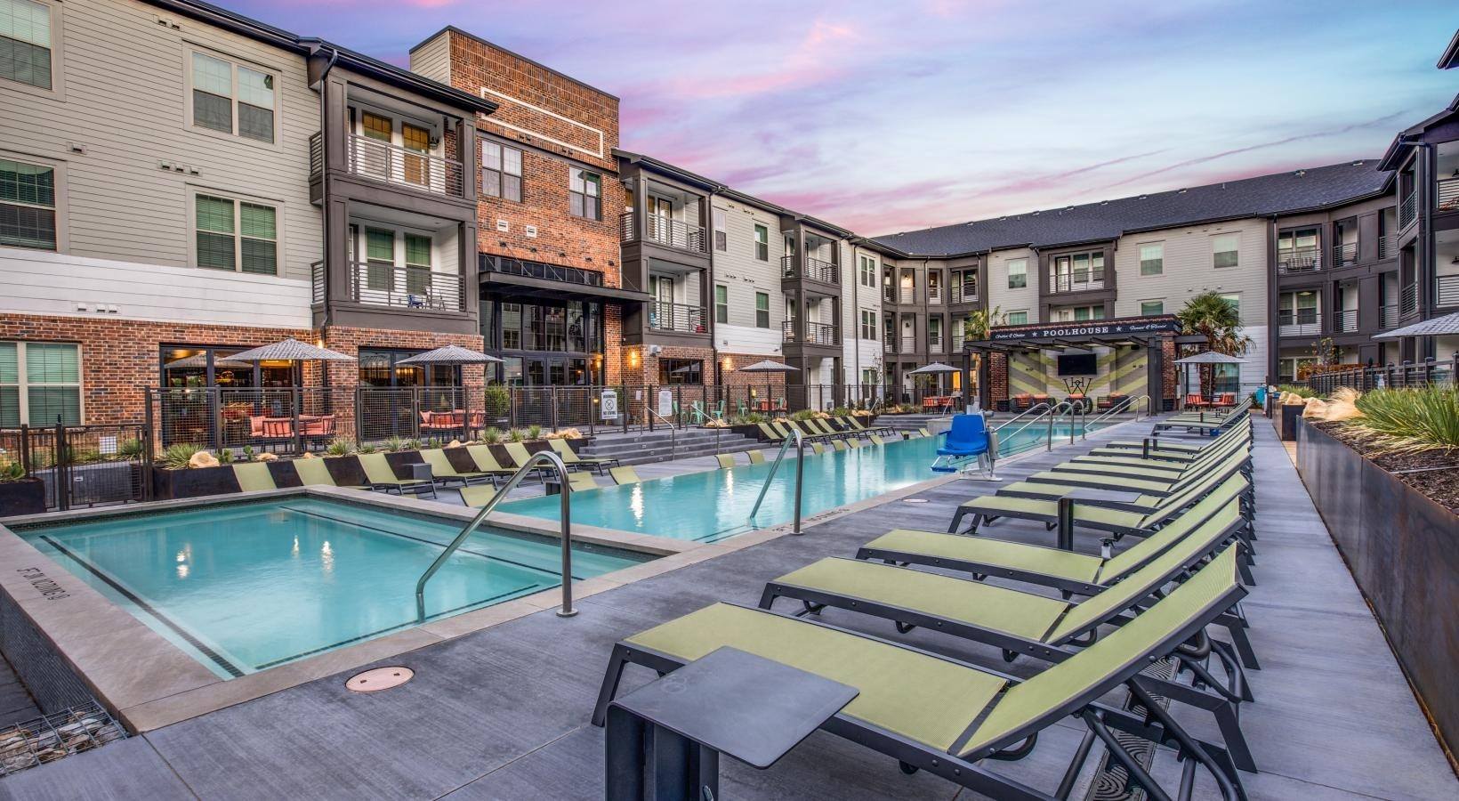Southgate Manor Apartments – photo 1