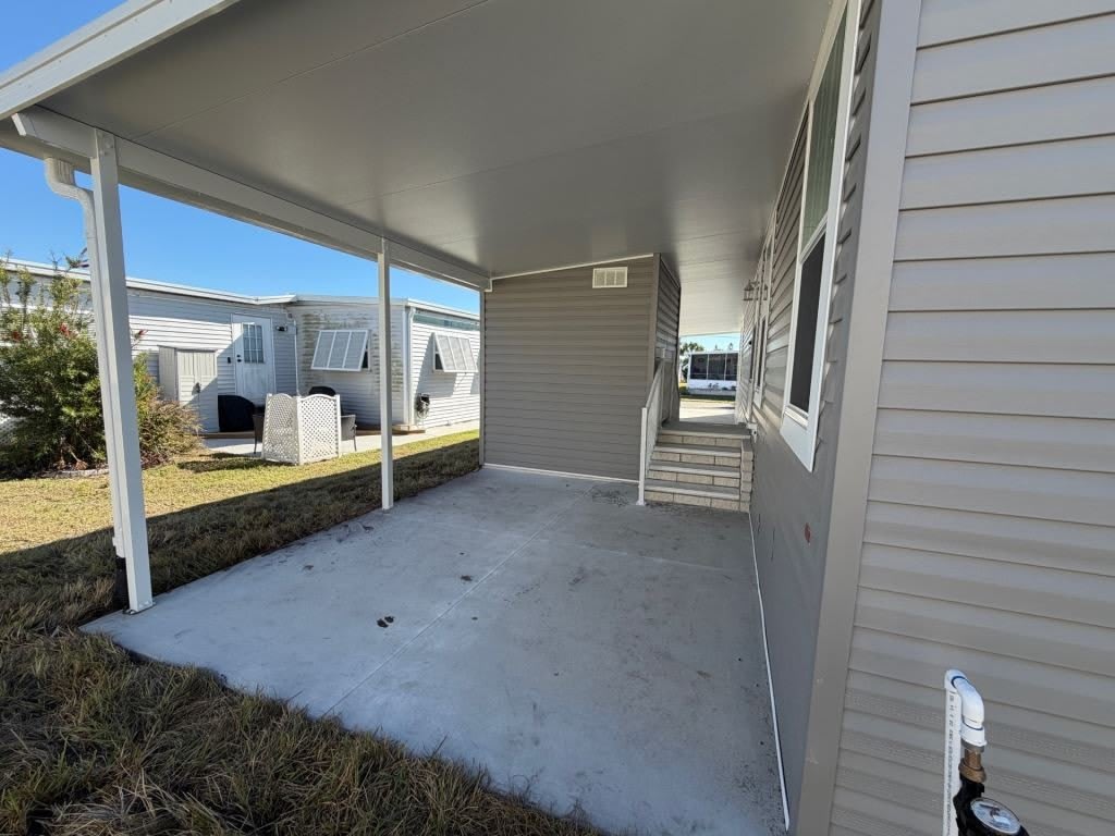 53 6th Street W – photo 3